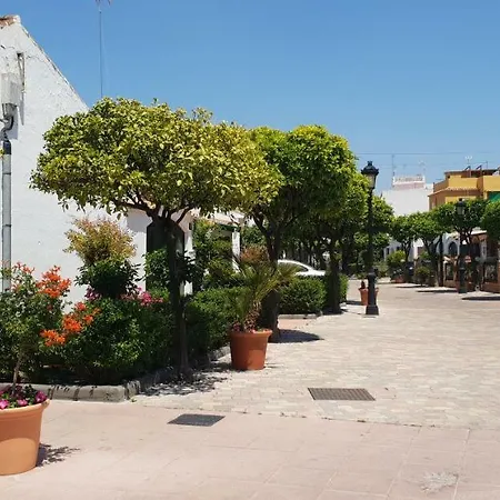 Pillico El Pescador Проживання в сім'ї